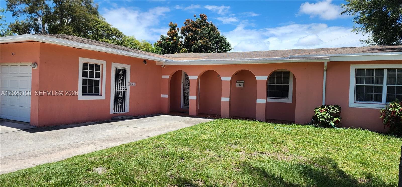 901 NE 160th Ter, North Miami Beach, FL 33162 photo 5