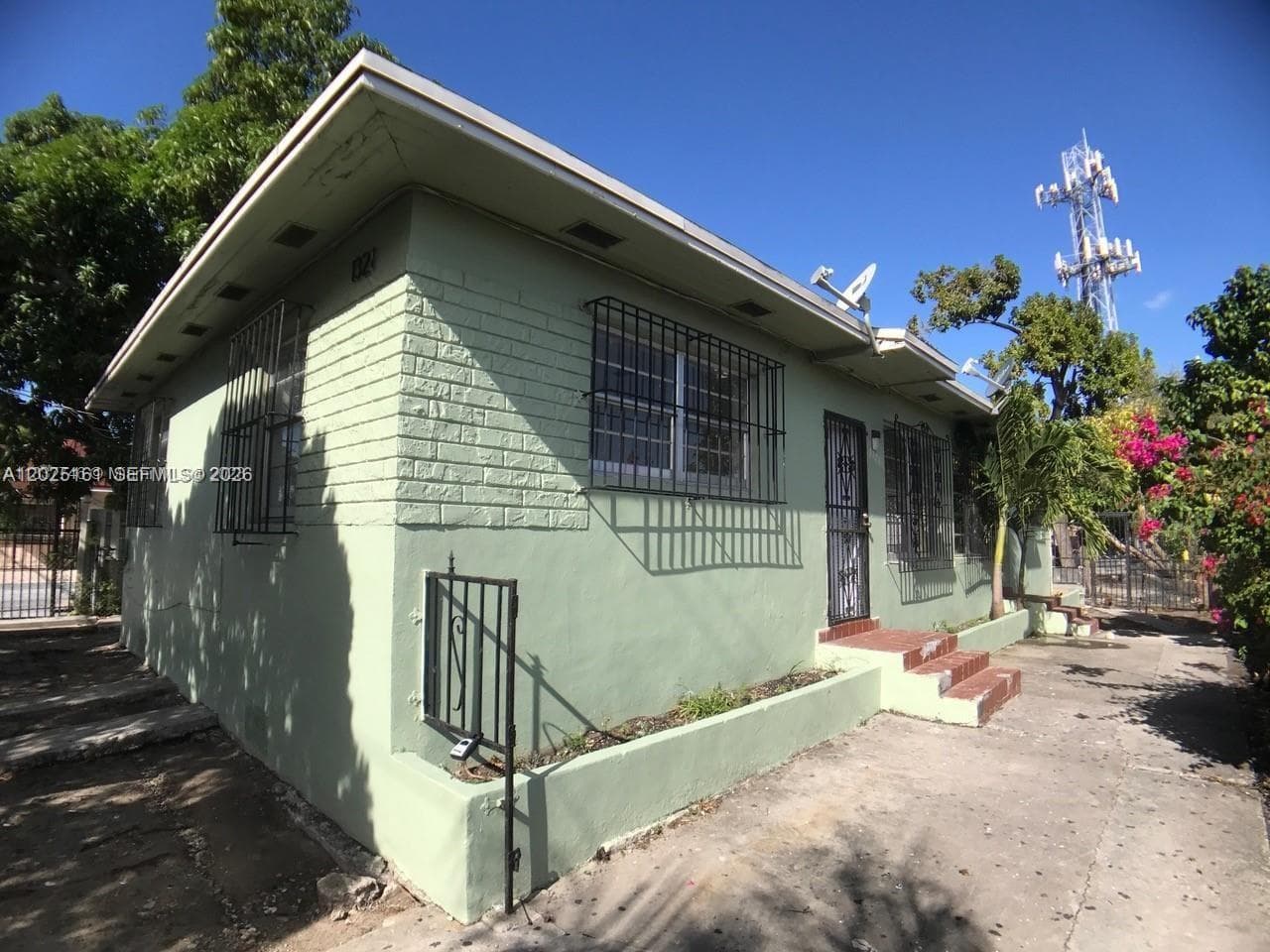 1321 NW 28th St, Miami, FL 33142 photo 4