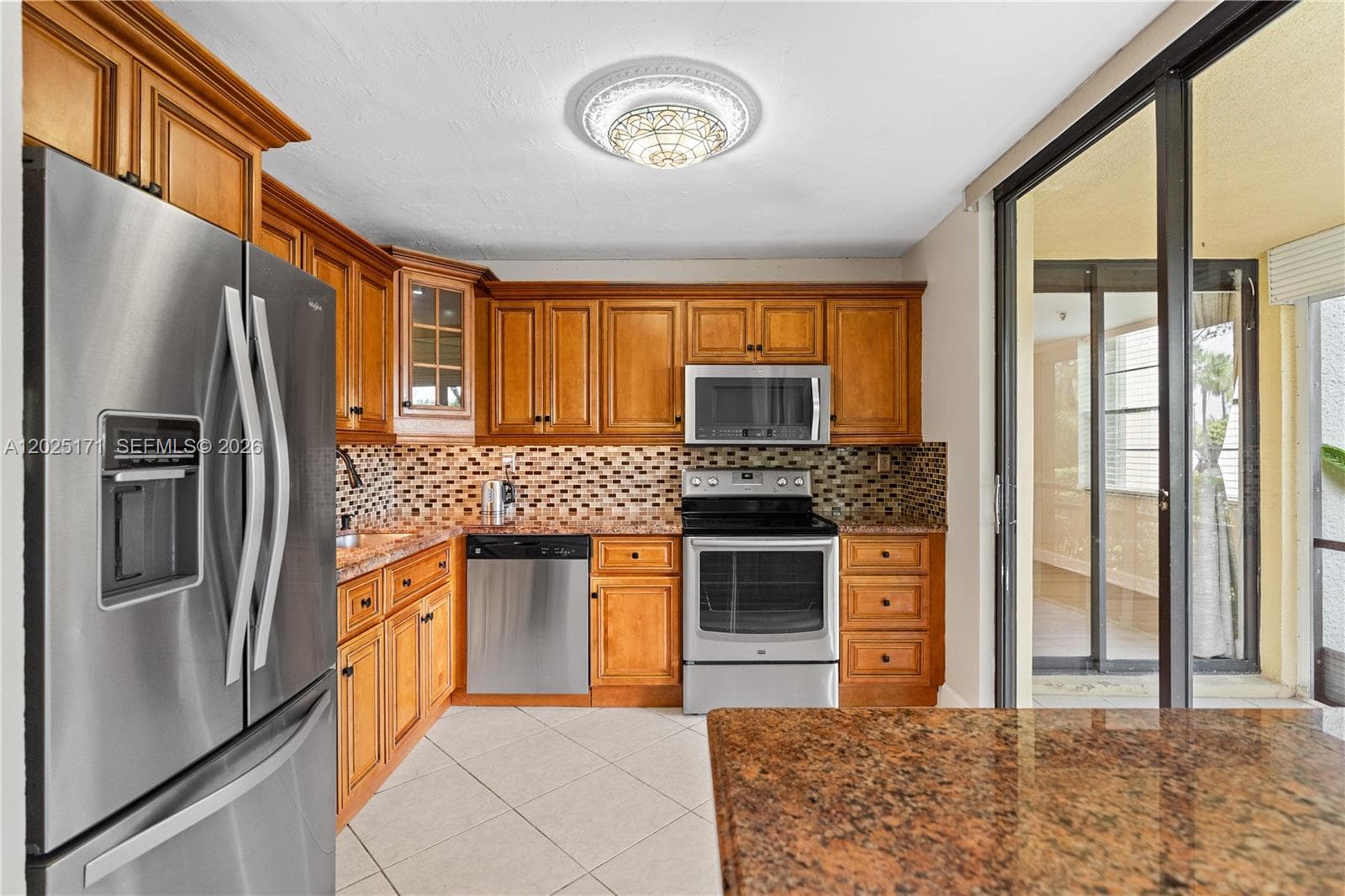 671 NE 195th St # 121E, Miami, FL 33179 photo 4