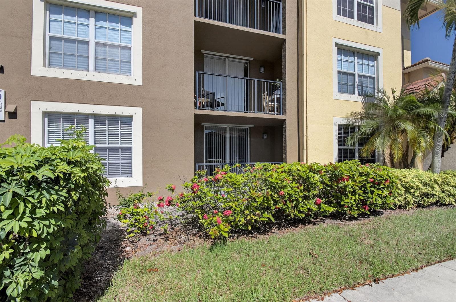 15035 Michelangelo Boulevard # 105, Delray Beach, FL 33446 photo 4