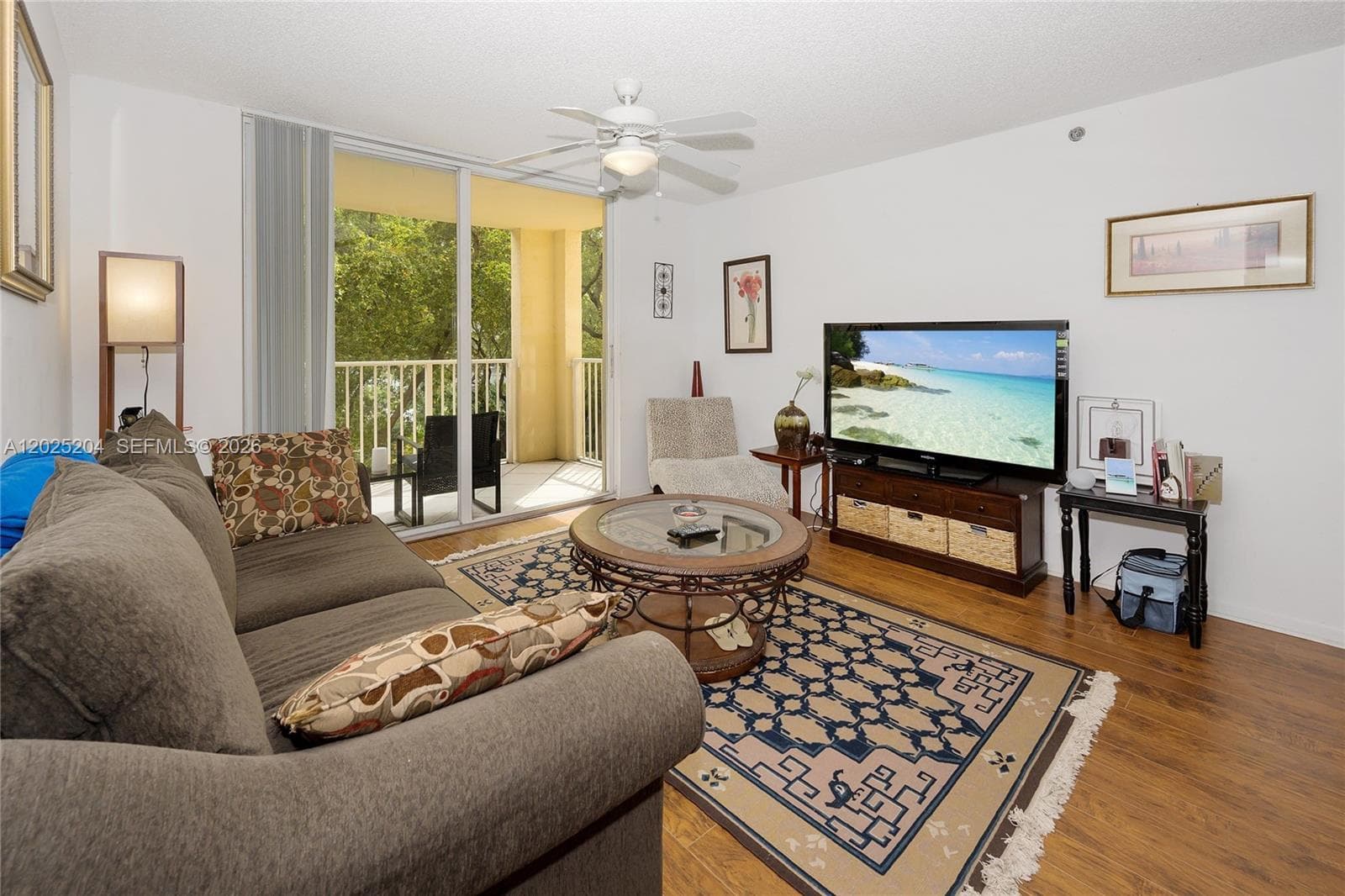 19555 E Country Club Dr # 8408, Aventura, FL 33180 photo 2