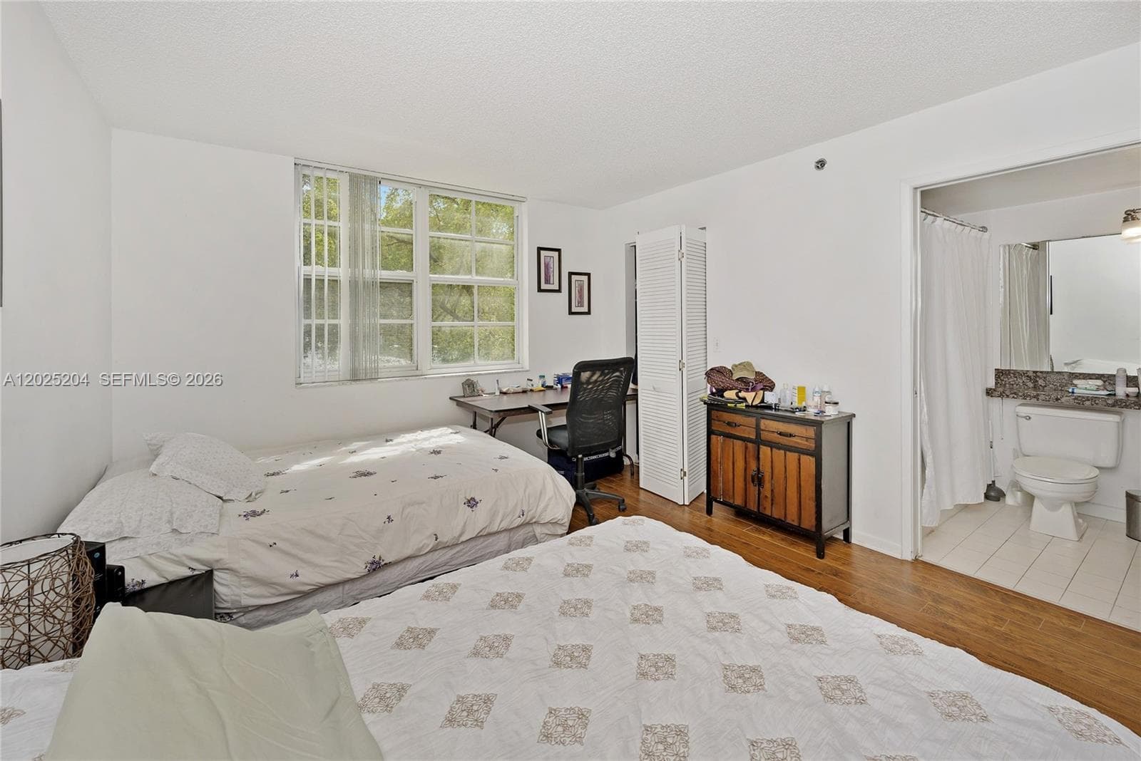 19555 E Country Club Dr # 8408, Aventura, FL 33180 photo 5