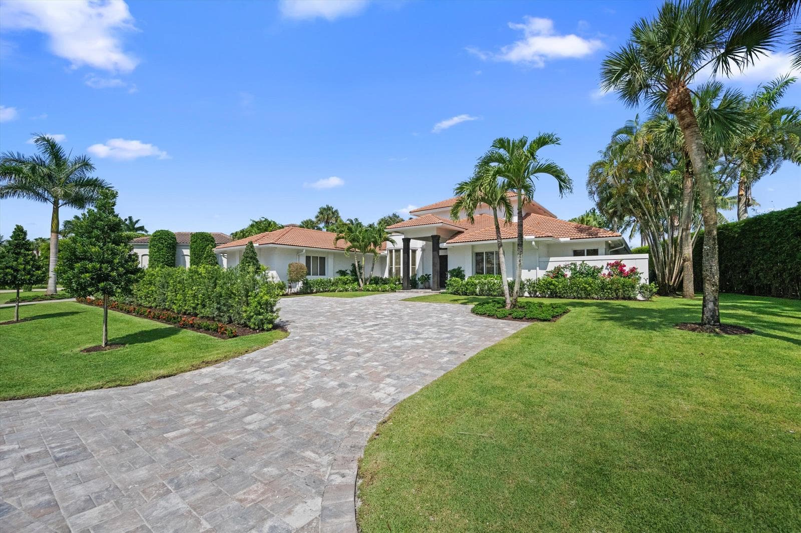 2432 Golf Brook Drive, Wellington, FL 33414 photo 2