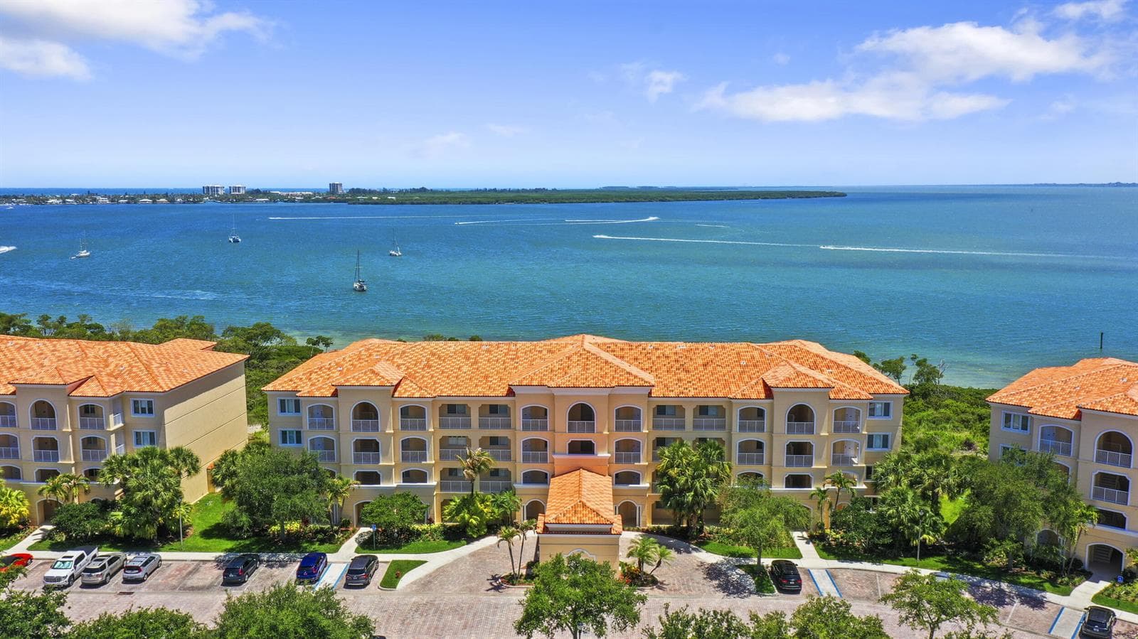 26 Harbour Isle Drive W # Ph06, Fort Pierce, FL 34949 photo 2
