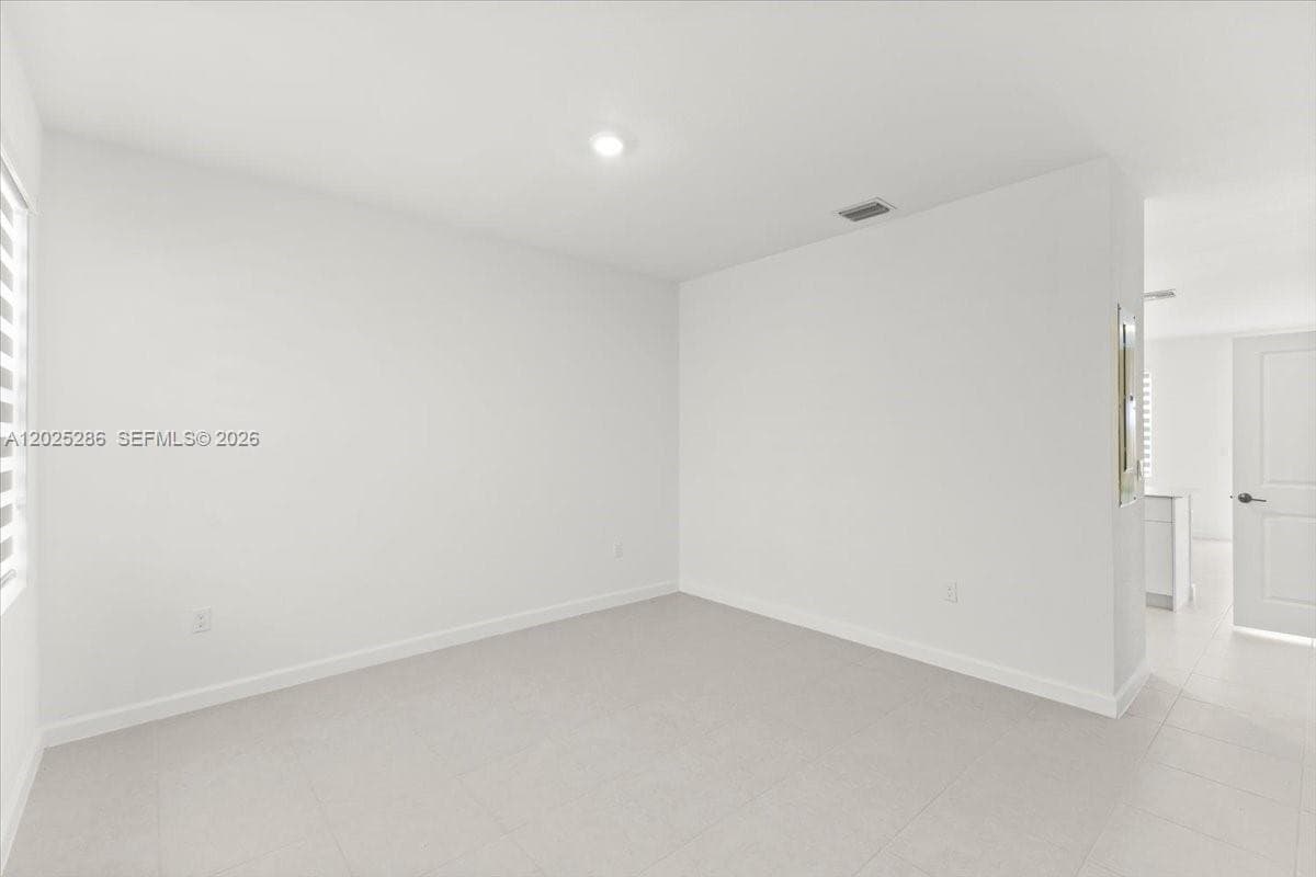 35670 SW 178 Ct, Miami, FL 33034 photo 3