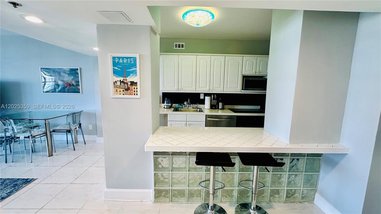 100 Lincoln Rd # 720, Miami Beach, FL 33139 photo 2