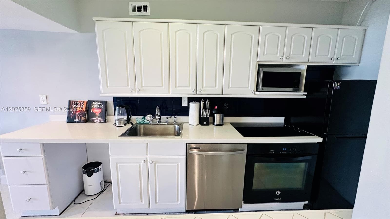 100 Lincoln Rd # 720, Miami Beach, FL 33139 photo 3
