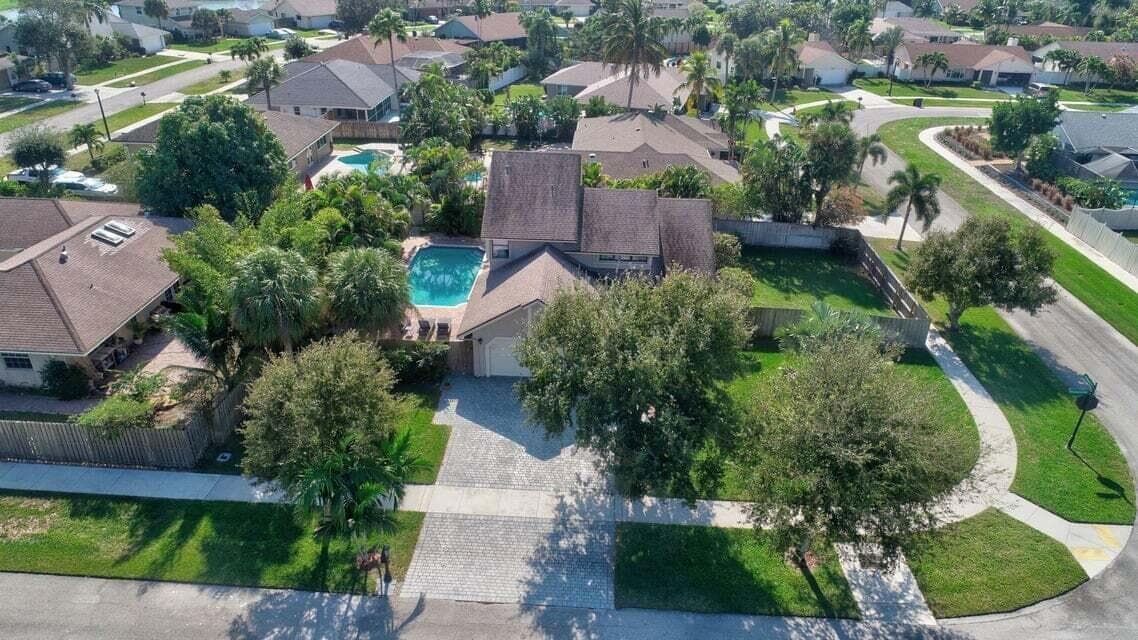 4140 Woods End Road, Boca Raton, FL 33487 photo 2