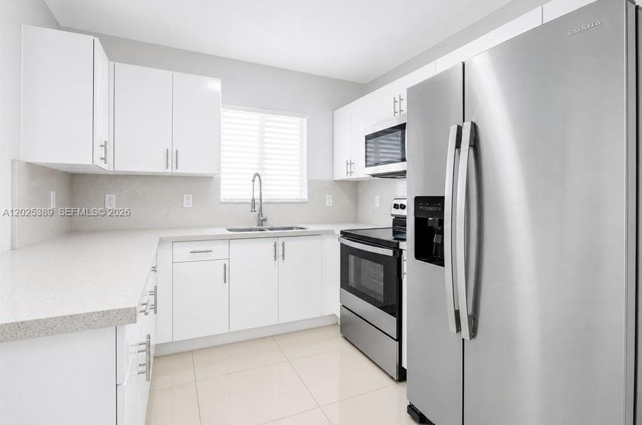 1180 NW 67th St # 2, Miami, FL 33150 photo 3