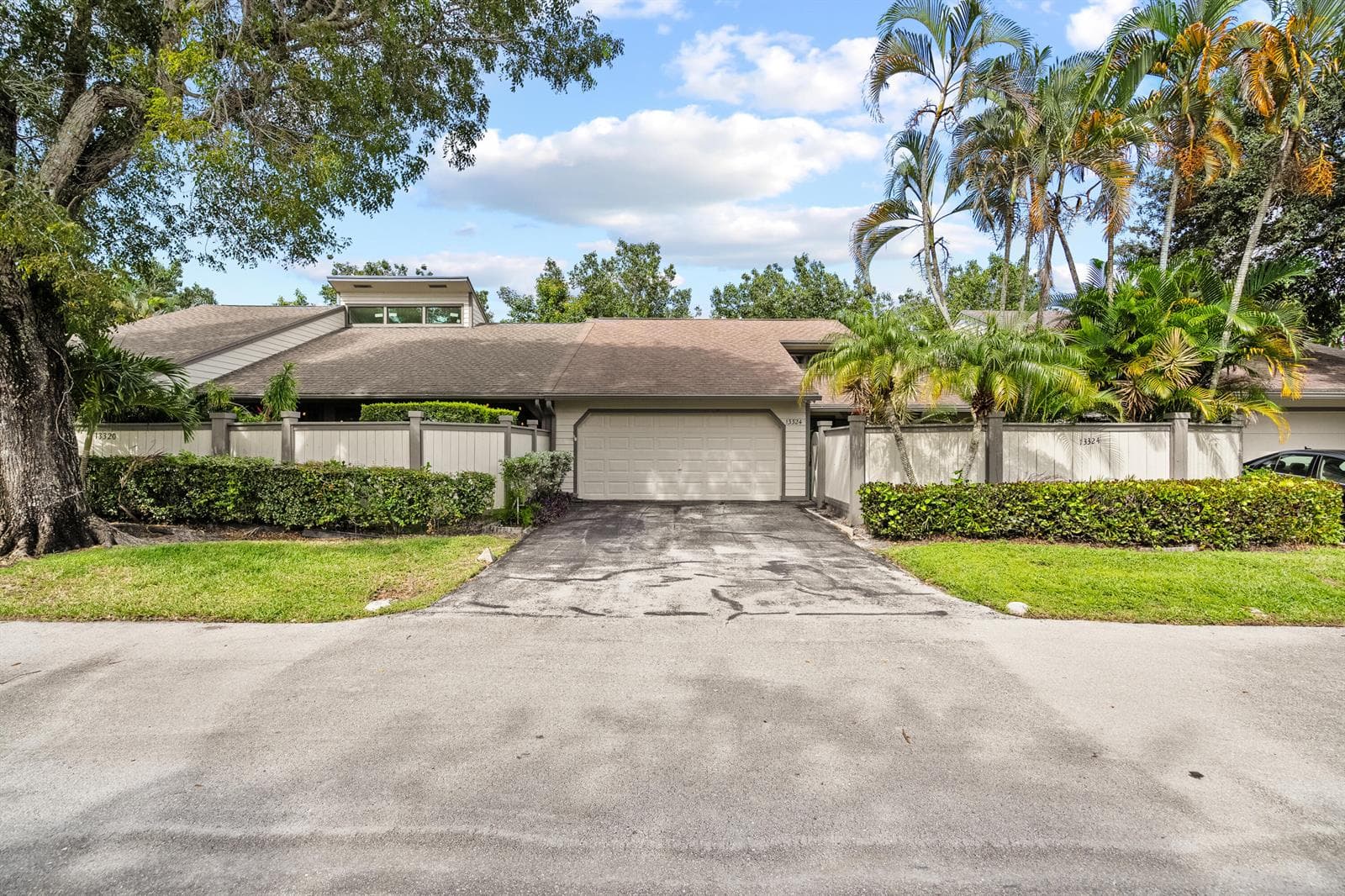 13324 Bedford Mews Court, Wellington, FL 33414 photo 2