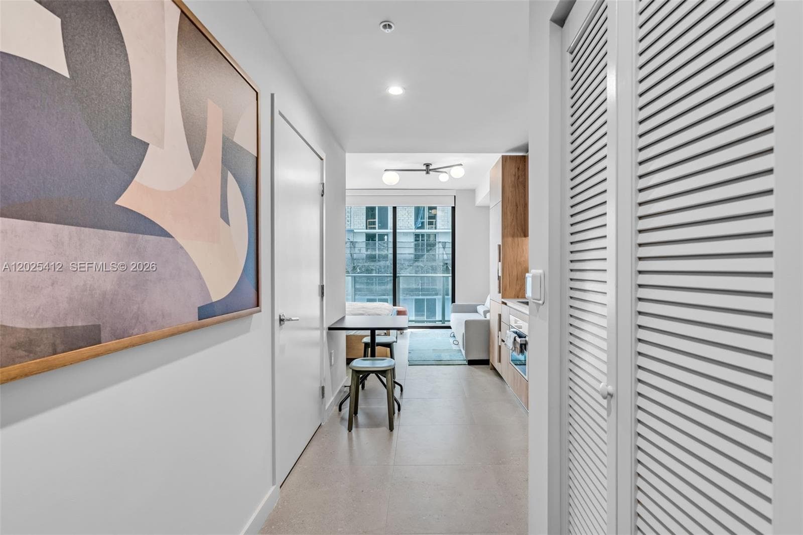 11 NE 6th St # 2608, Miami, FL 33132 photo 2
