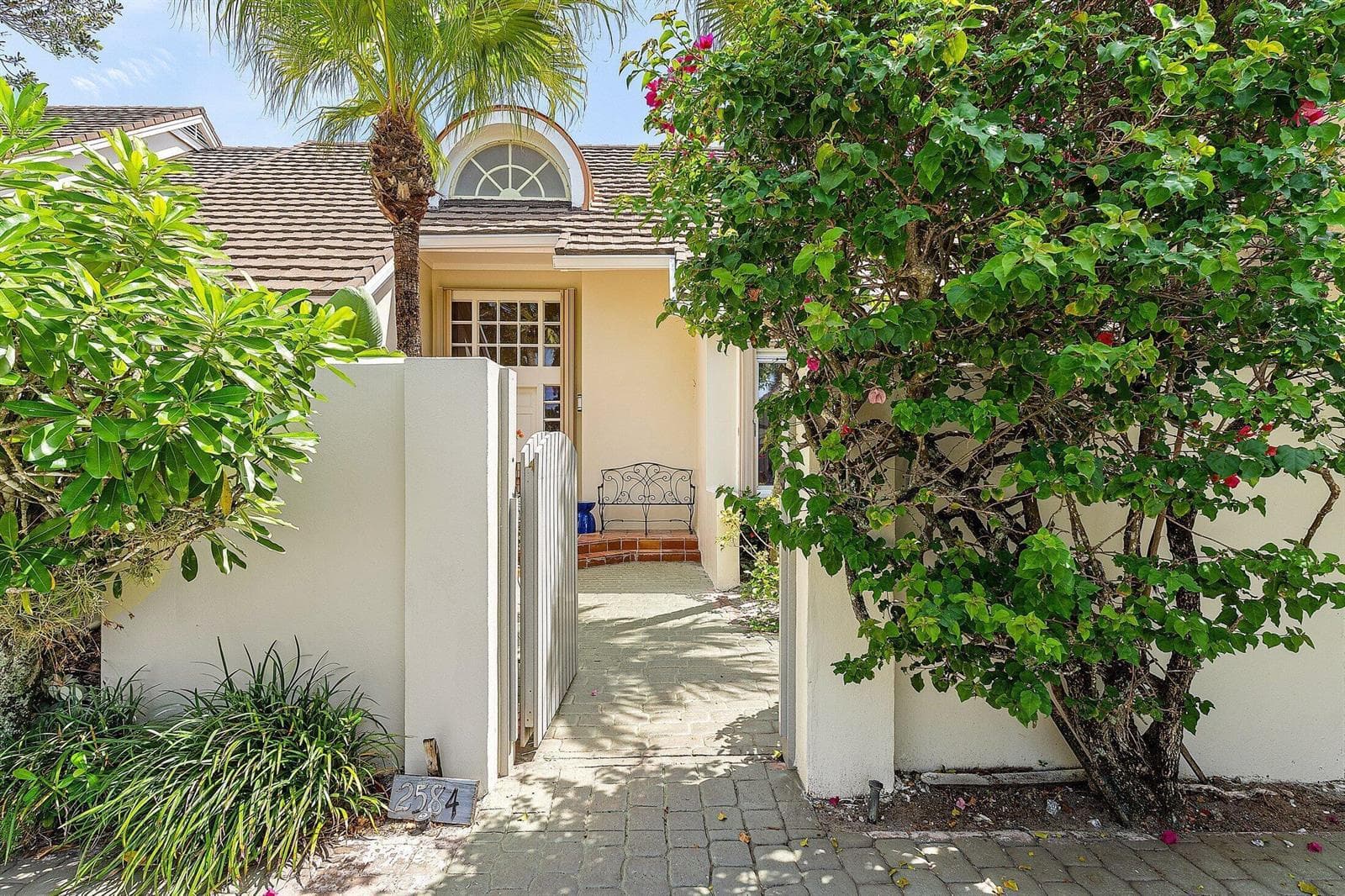 2584 Muirfield Court, Wellington, FL 33414 photo 3