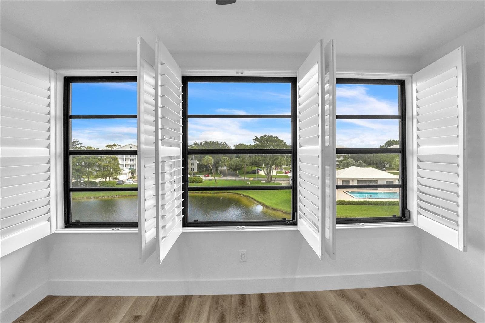 6037 Balboa Circle # 401, Boca Raton, FL 33433 photo 4