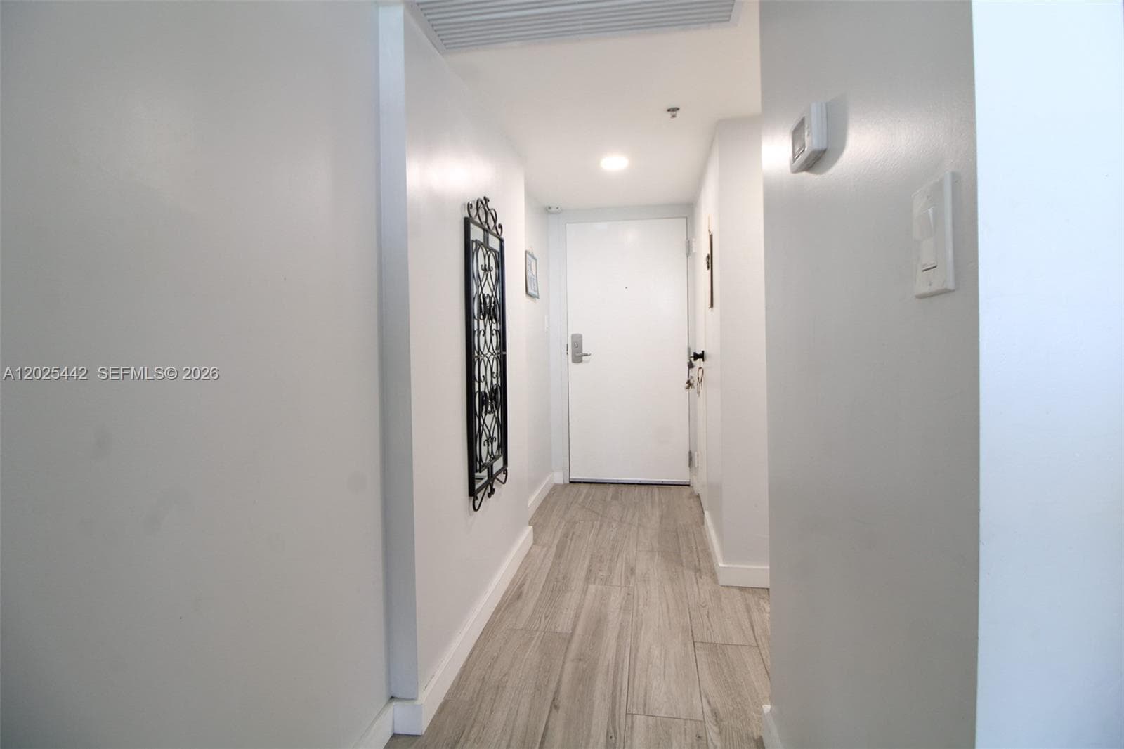 19201 Collins Ave # 916, Sunny Isles Beach, FL 33160 photo 3