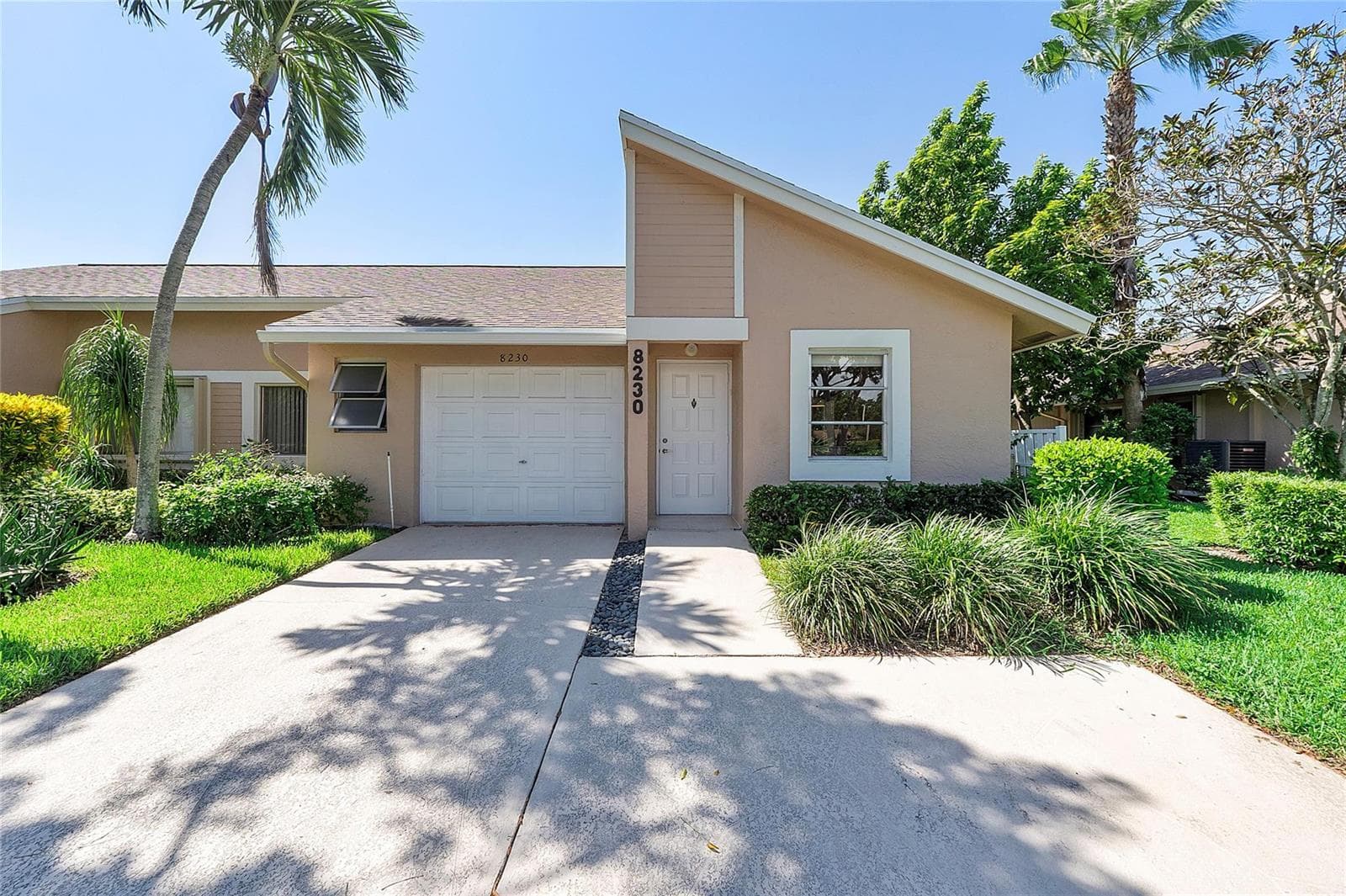 8230 Springtree Road, Boca Raton, FL 33496 photo 2
