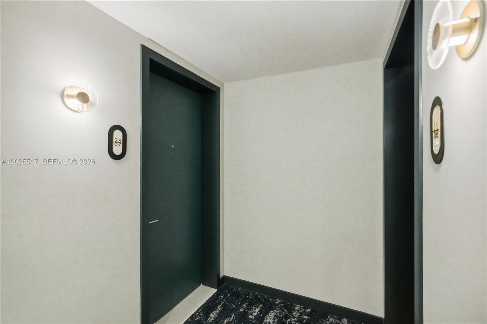 77 SE 5 # 2307, Miami, FL 33131 photo 3