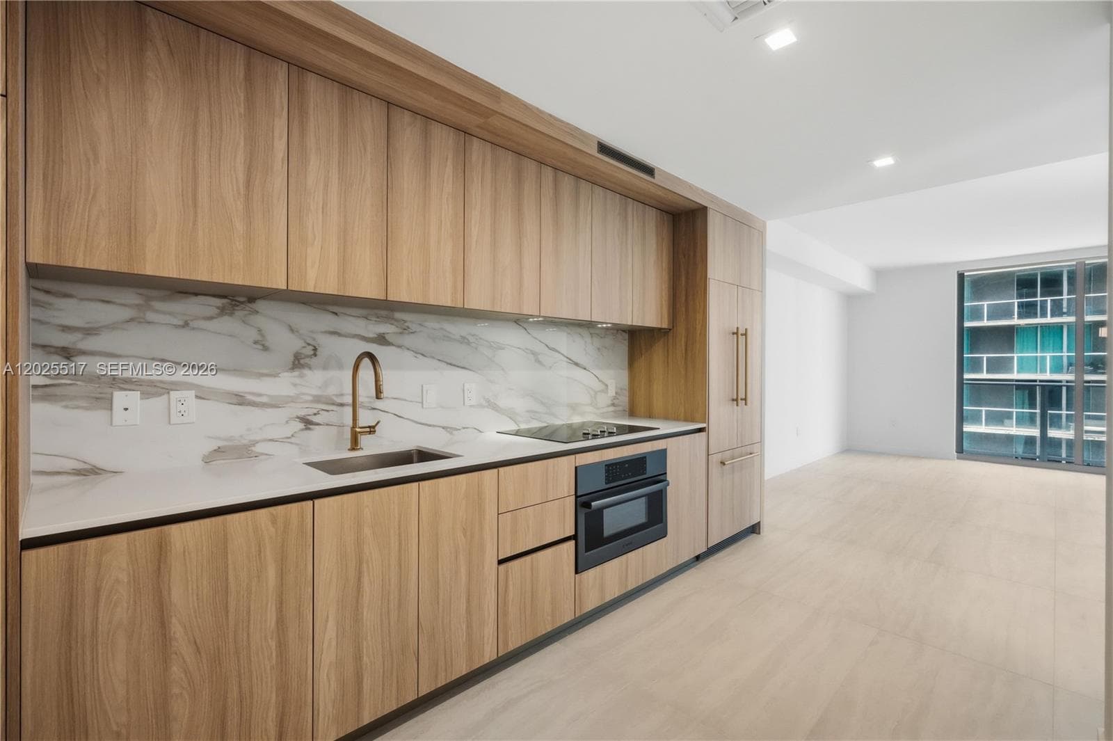 77 SE 5 # 2307, Miami, FL 33131 photo 4
