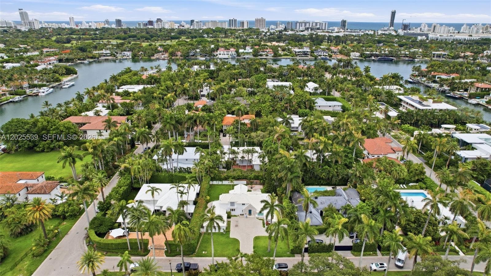 2535 Sunset Dr, Miami Beach, FL 33140 photo 3