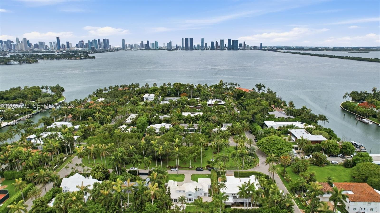 2535 Sunset Dr, Miami Beach, FL 33140 photo 4