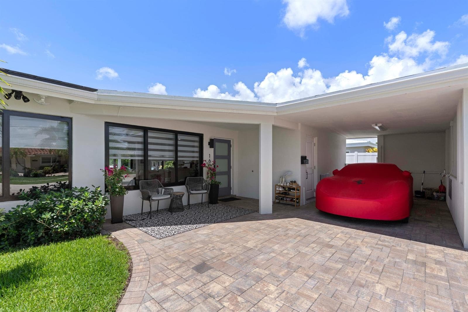 160 SE 12th Court, Pompano Beach, FL 33060 photo 2