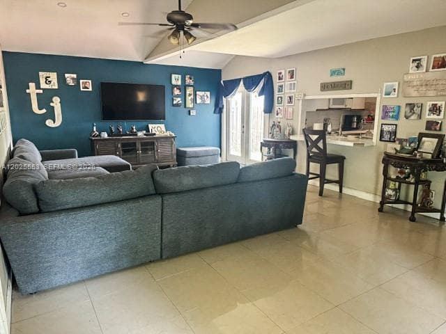 21705 SW 99th Ave, Cutler Bay, FL 33190 photo 4