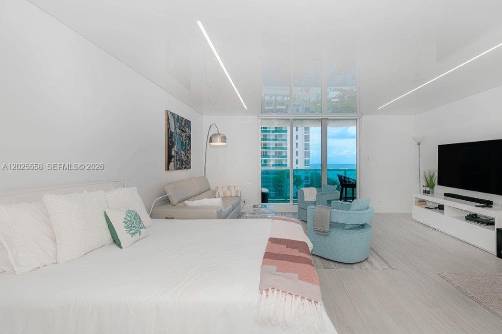 2301 Collins Ave # 811, Miami Beach, FL 33139 photo 4