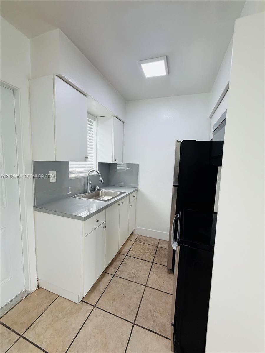775 NE 128TH ST # 6, North Miami, FL 33161 photo 3