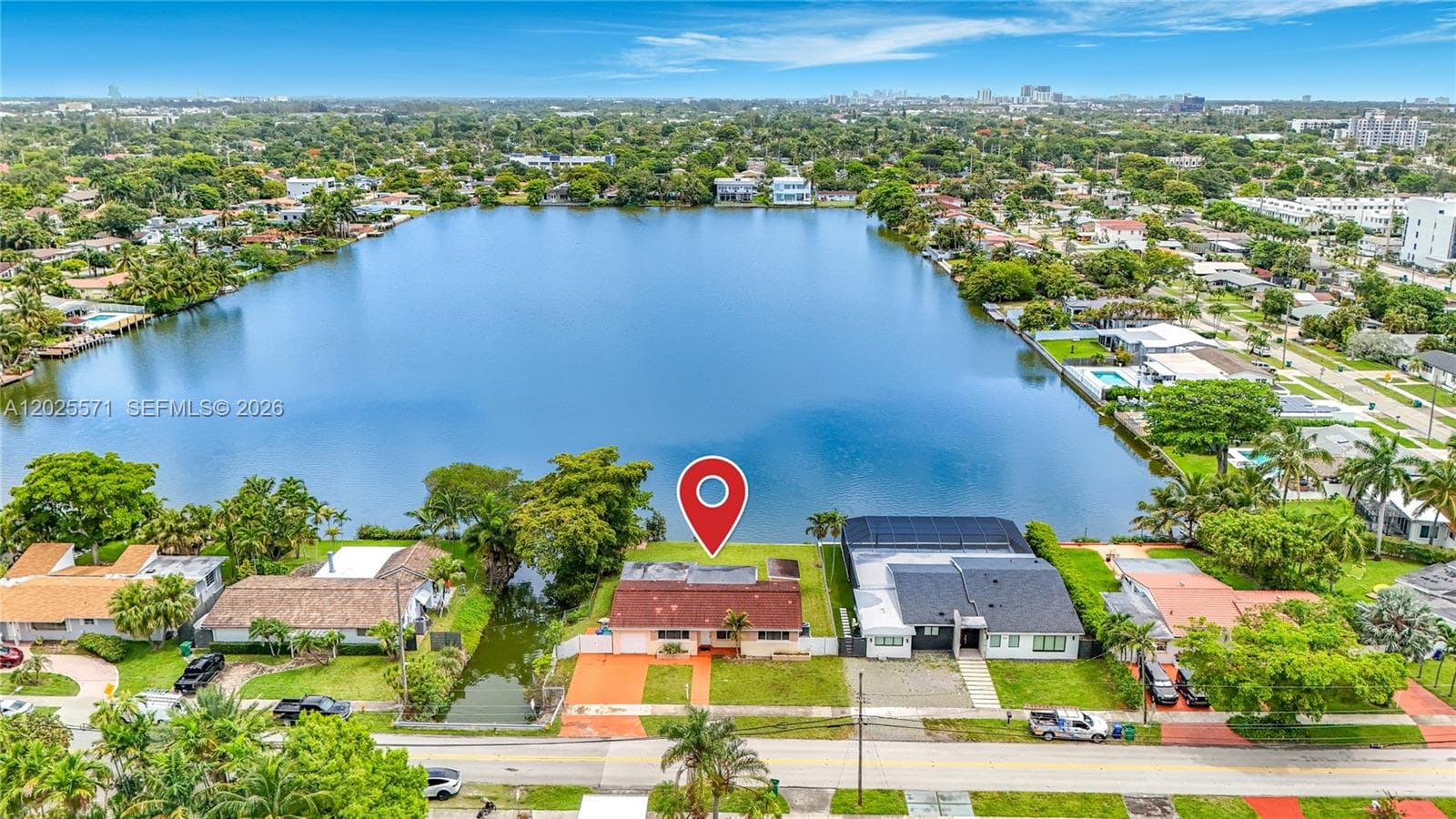 2501 NE 209th Ter, Miami, FL 33180 photo 3