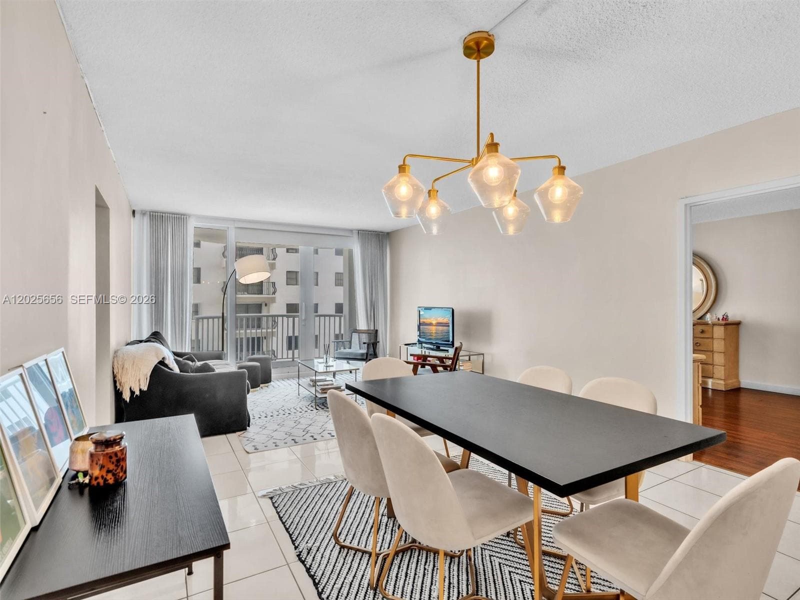 5401 Collins Ave # 107, Miami Beach, FL 33140 photo 5