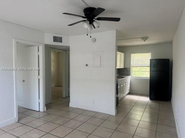 610 5th St # 5, West Palm Beach, FL 33401 photo 2