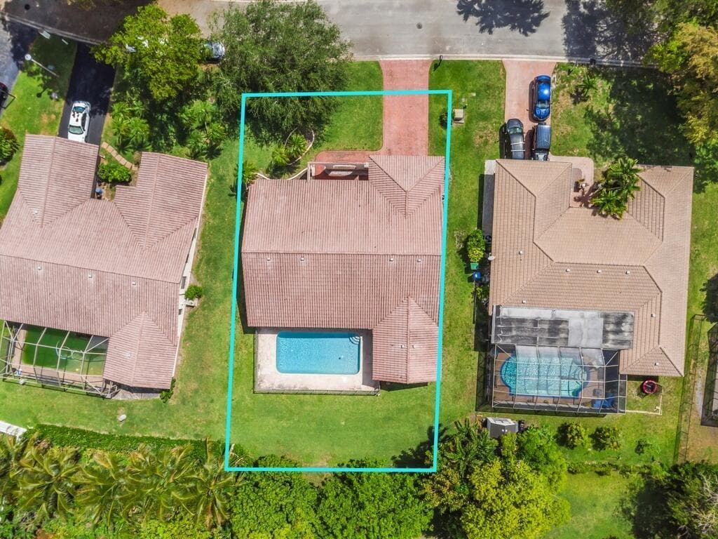 895 NW 110th Lane, Coral Springs, FL 33071 photo 4