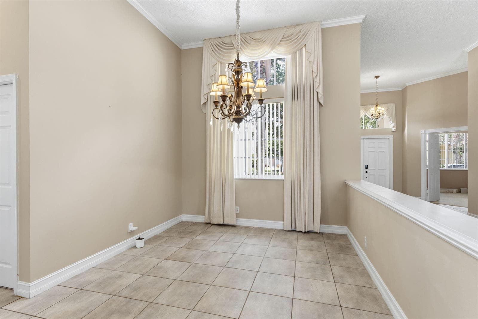 832 Heritage Drive, Weston, FL 33326 photo 5