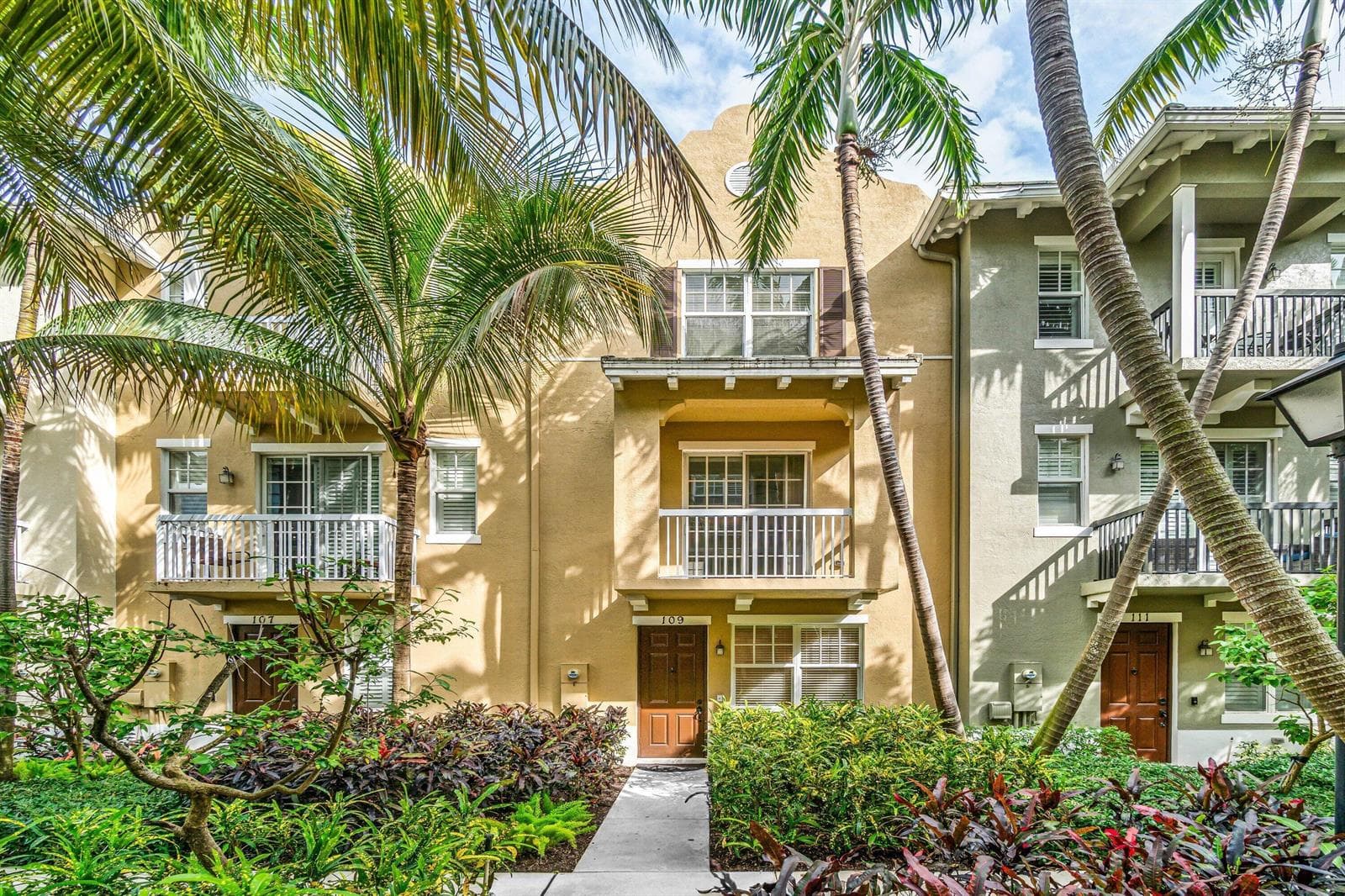 109 E Coda Circle, Delray Beach, FL 33444 photo 2