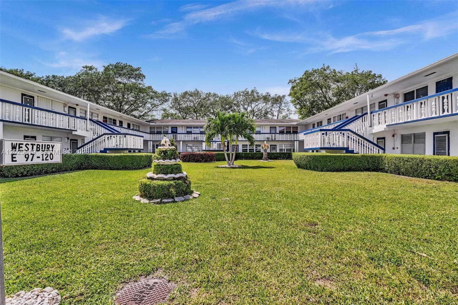 117 Westbury  E # 117, Deerfield Beach, FL 33442 photo 2