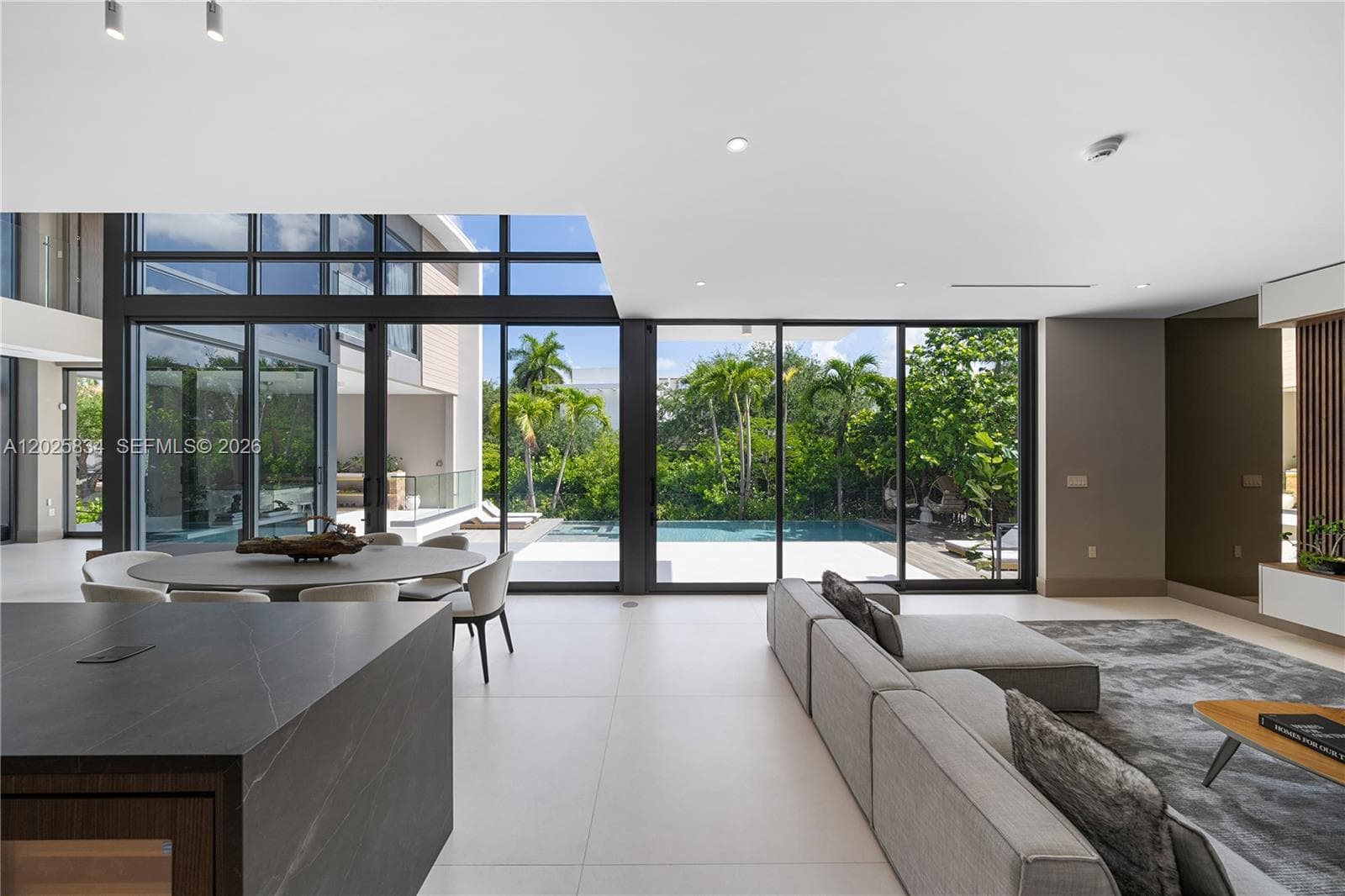 571 Glenridge Rd, Key Biscayne, FL 33149 photo 5