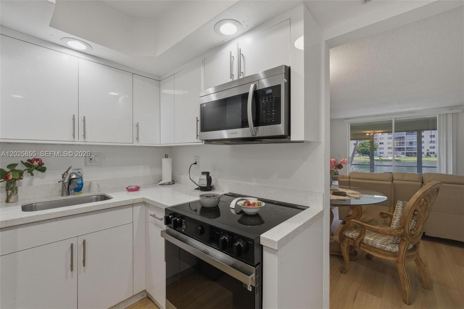 2855 Leonard Dr # H106, Aventura, FL 33160 photo 2