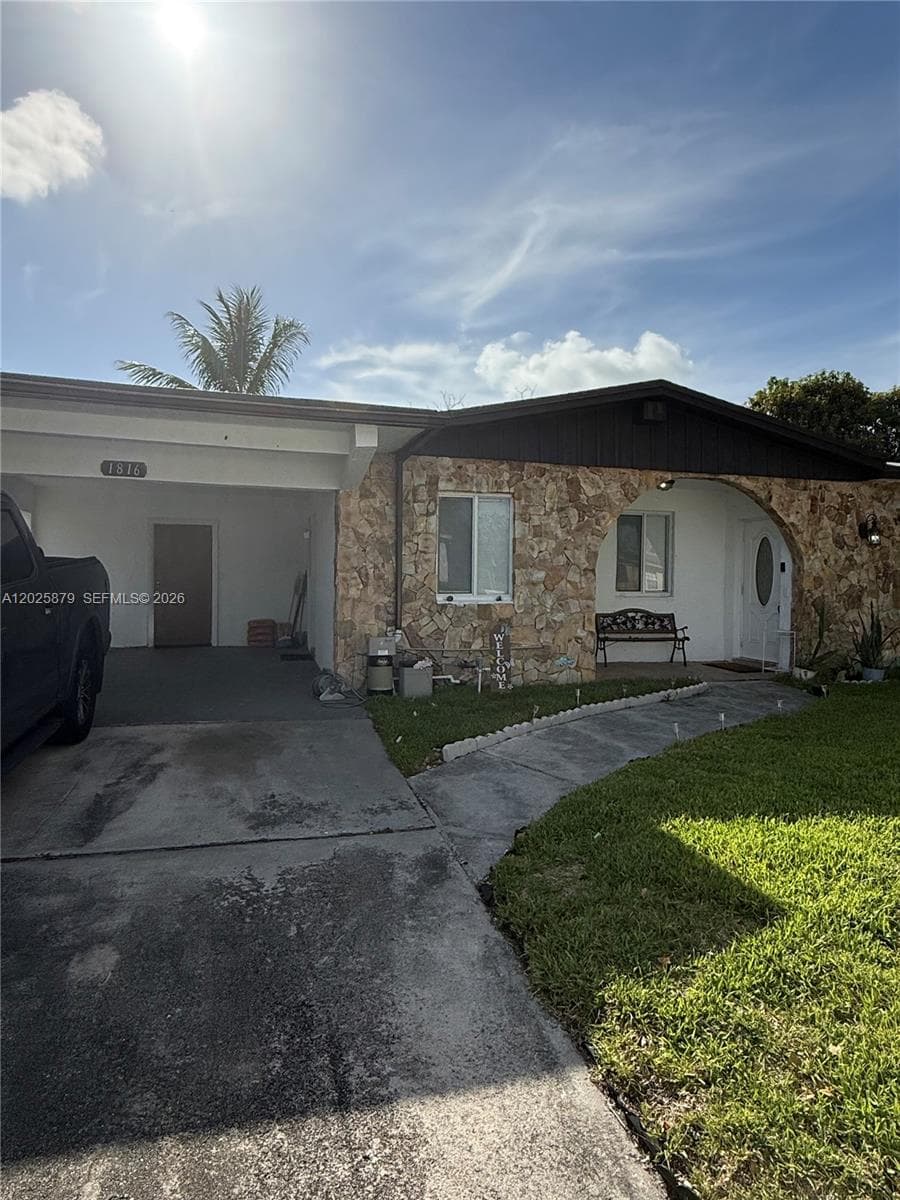 1816 NW 25th Ter # 1, Fort Lauderdale, FL 33311 photo 2
