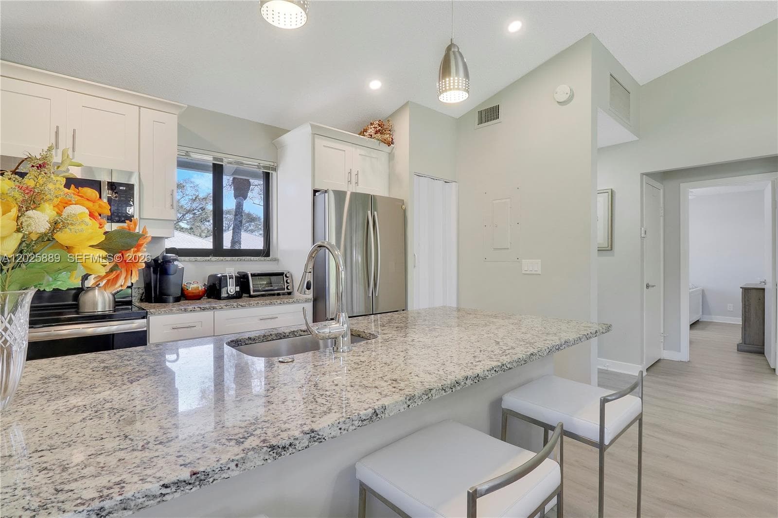 105 Club Dr # 105, Palm Beach Gardens, FL 33418 photo 4