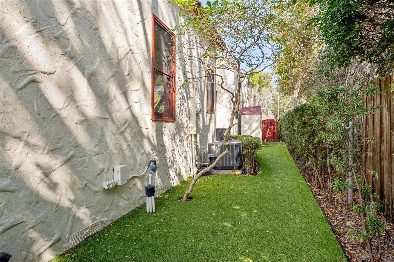 704 SE 8th Street, Fort Lauderdale, FL 33316 photo 4