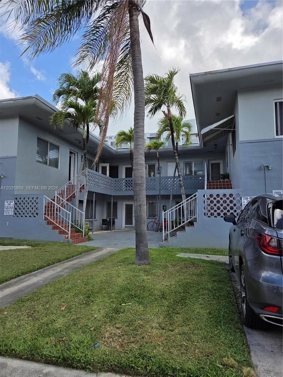 511 NE 82nd Ter, Miami, FL 33138 photo 2