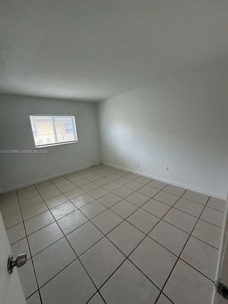 3961 NW 30th Ter # 1, Lauderdale Lakes, FL 33309 photo 2