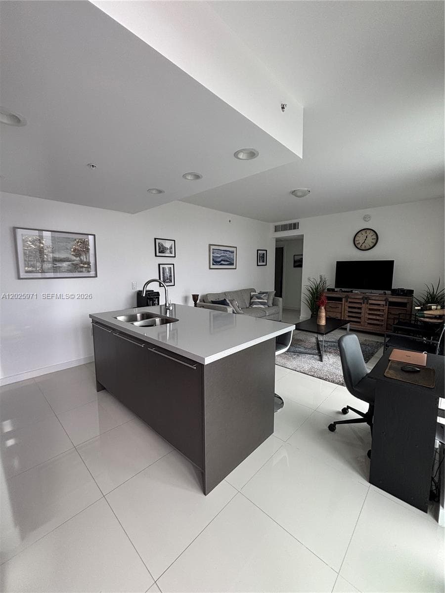 7875 NW 107th Ave # 504, Doral, FL 33178 photo 4