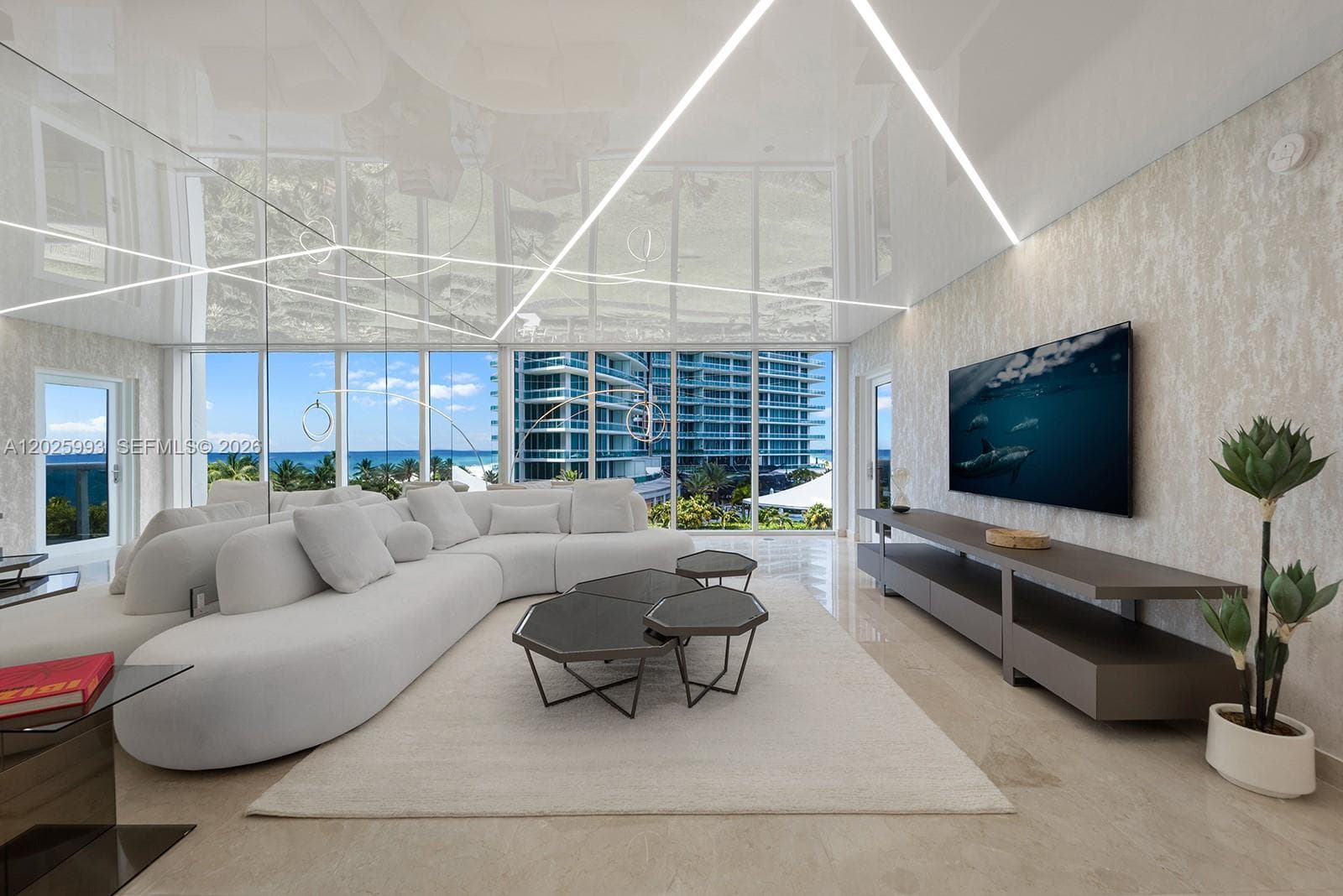 10275 Collins Ave # 507, Bal Harbour, FL 33154 photo 2