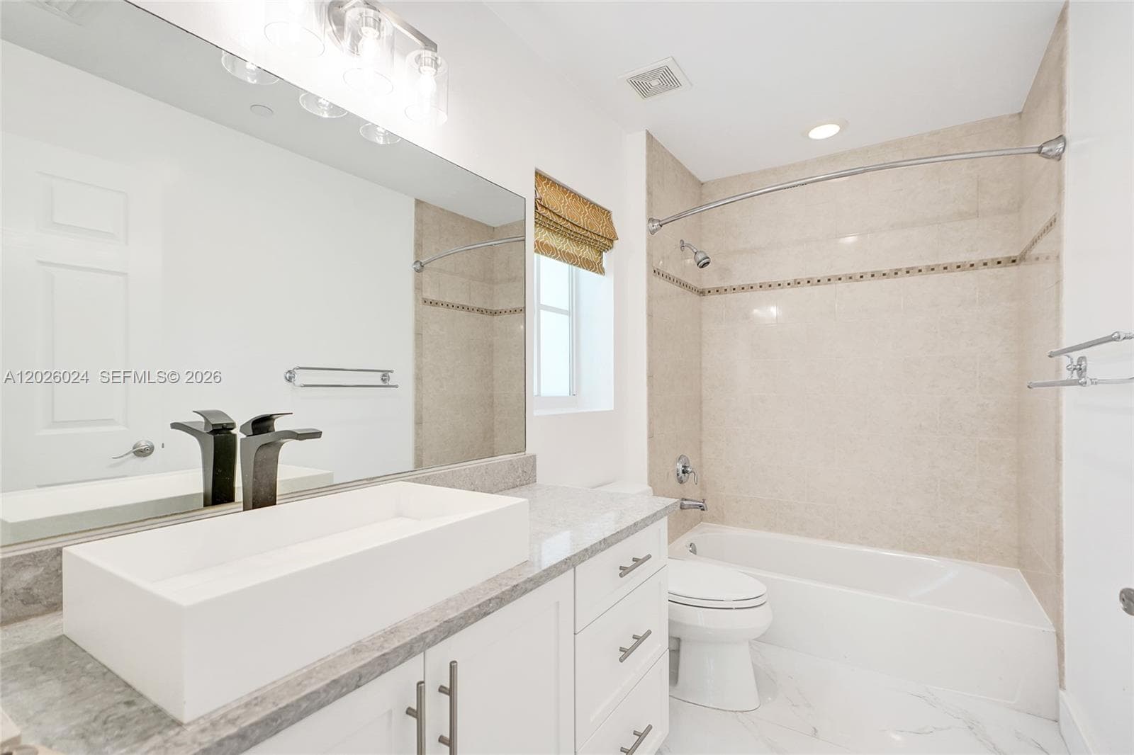 1112 NE 17th Way, Fort Lauderdale, FL 33304 photo 5
