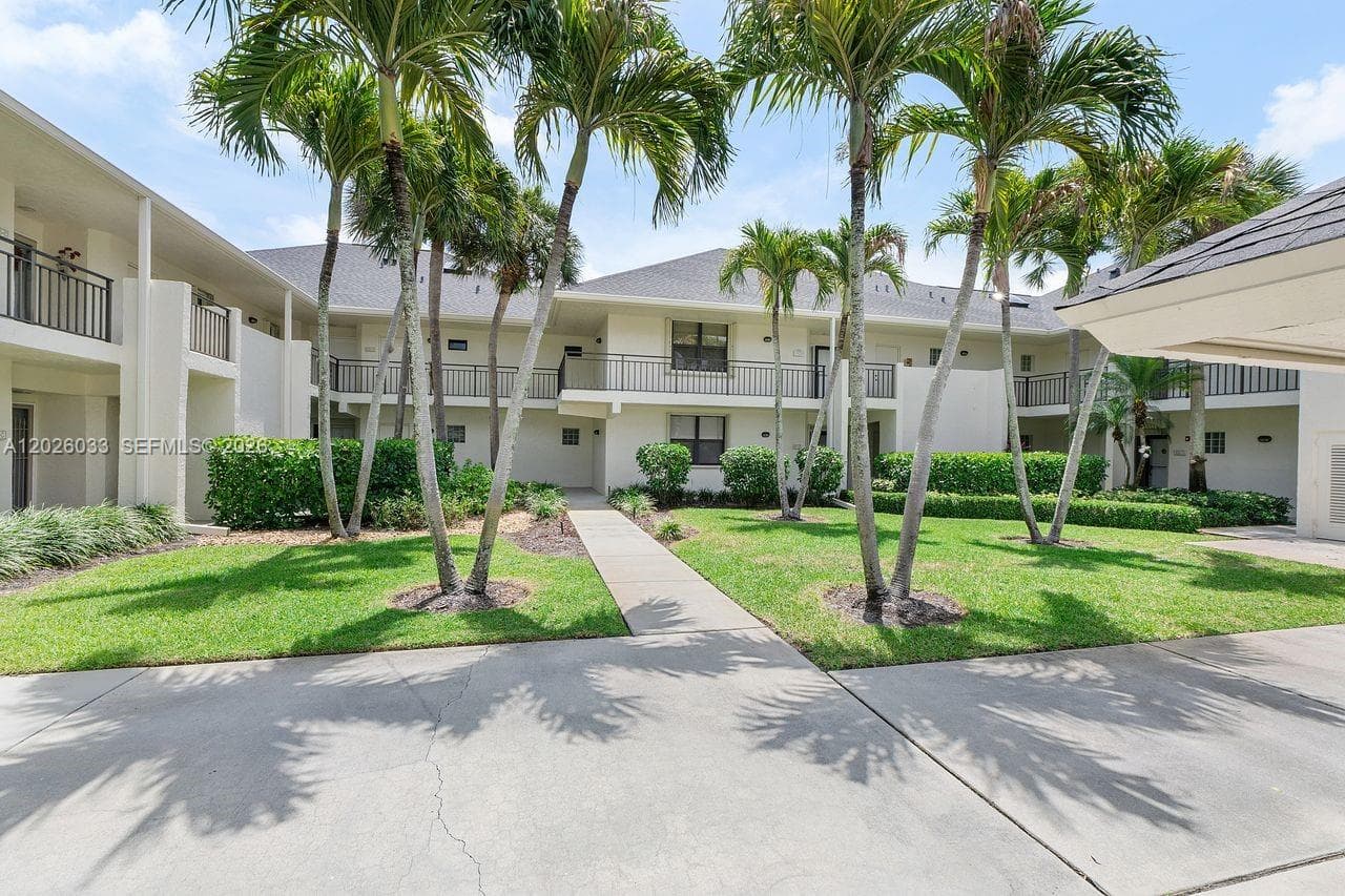 10411 SE Terrapin Place # 203, Jupiter, FL 33469 photo 4