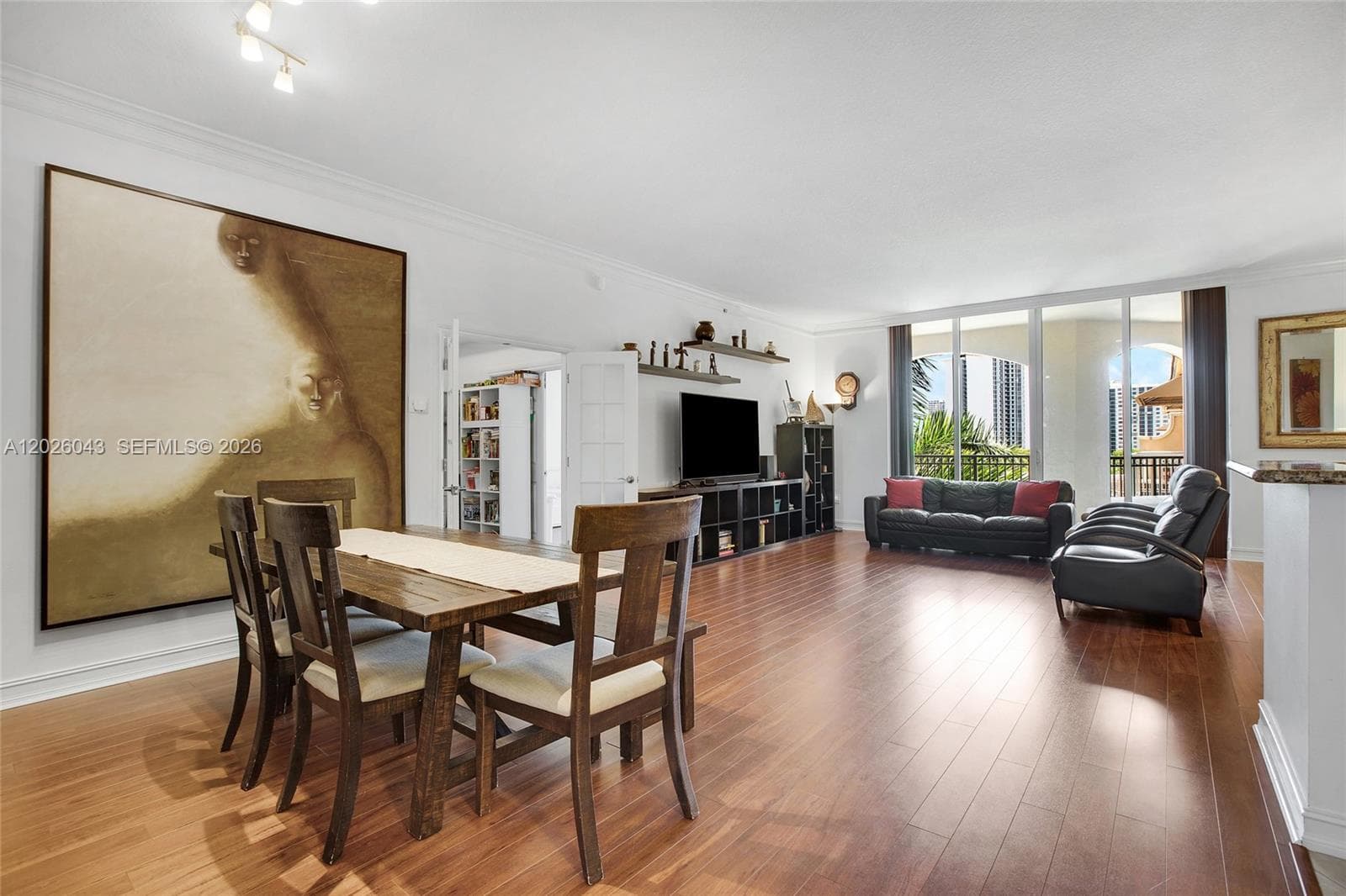 3001 NE 185th St # 610, Aventura, FL 33180 photo 2