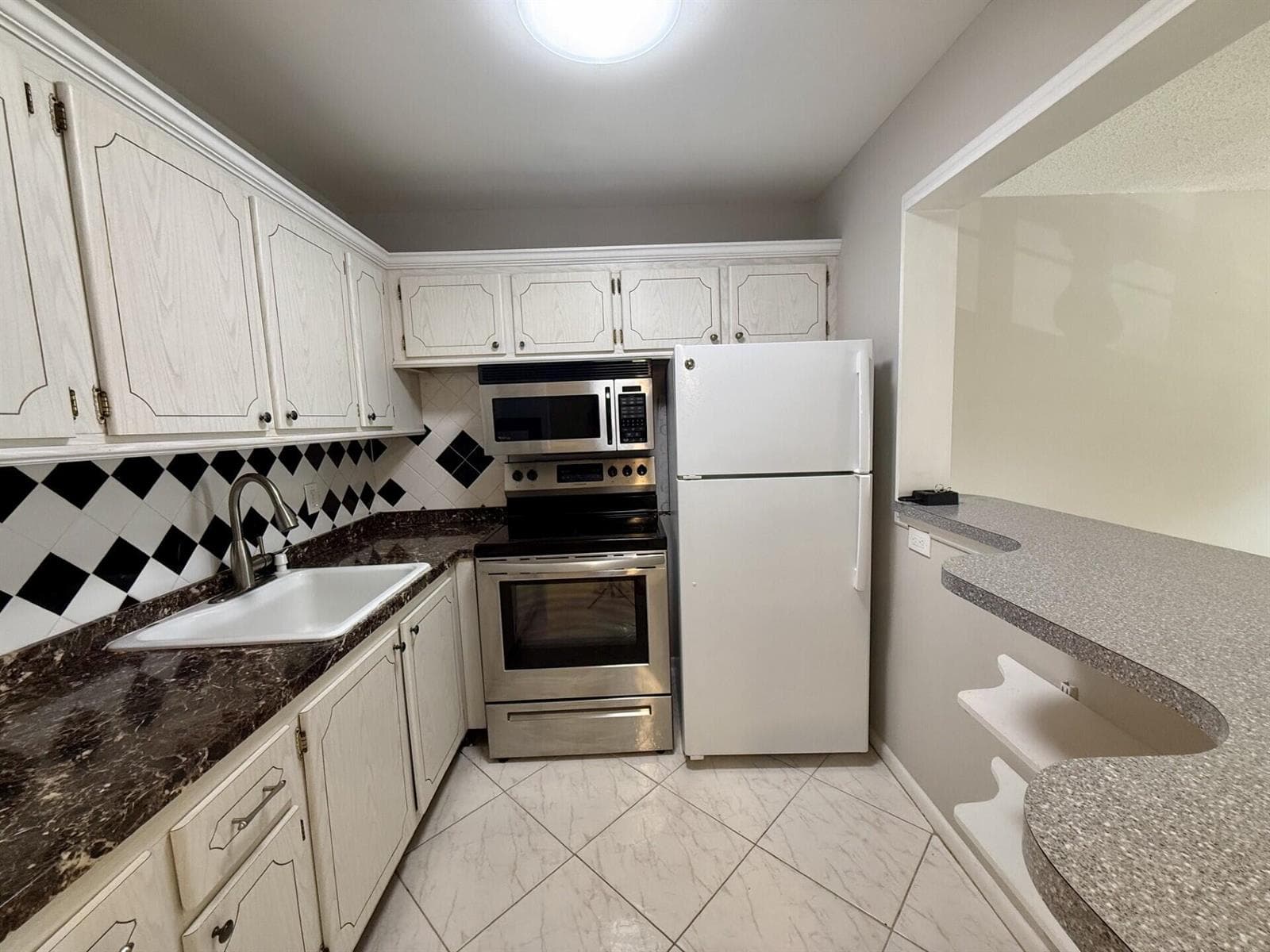 134 Sussex G # 134, West Palm Beach, FL 33417 photo 3