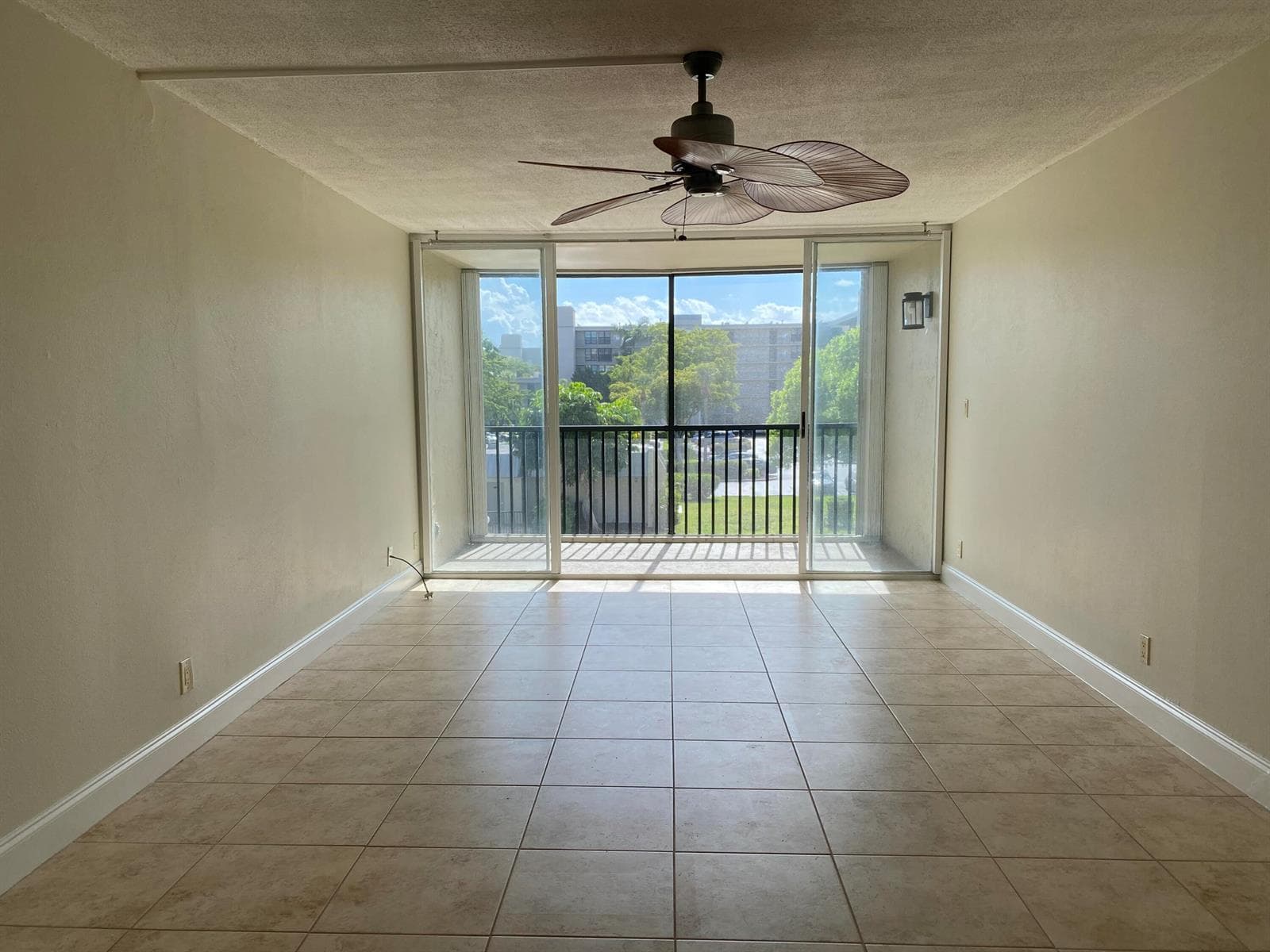 4 Royal Palm Way # 308, Boca Raton, FL 33432 photo 5