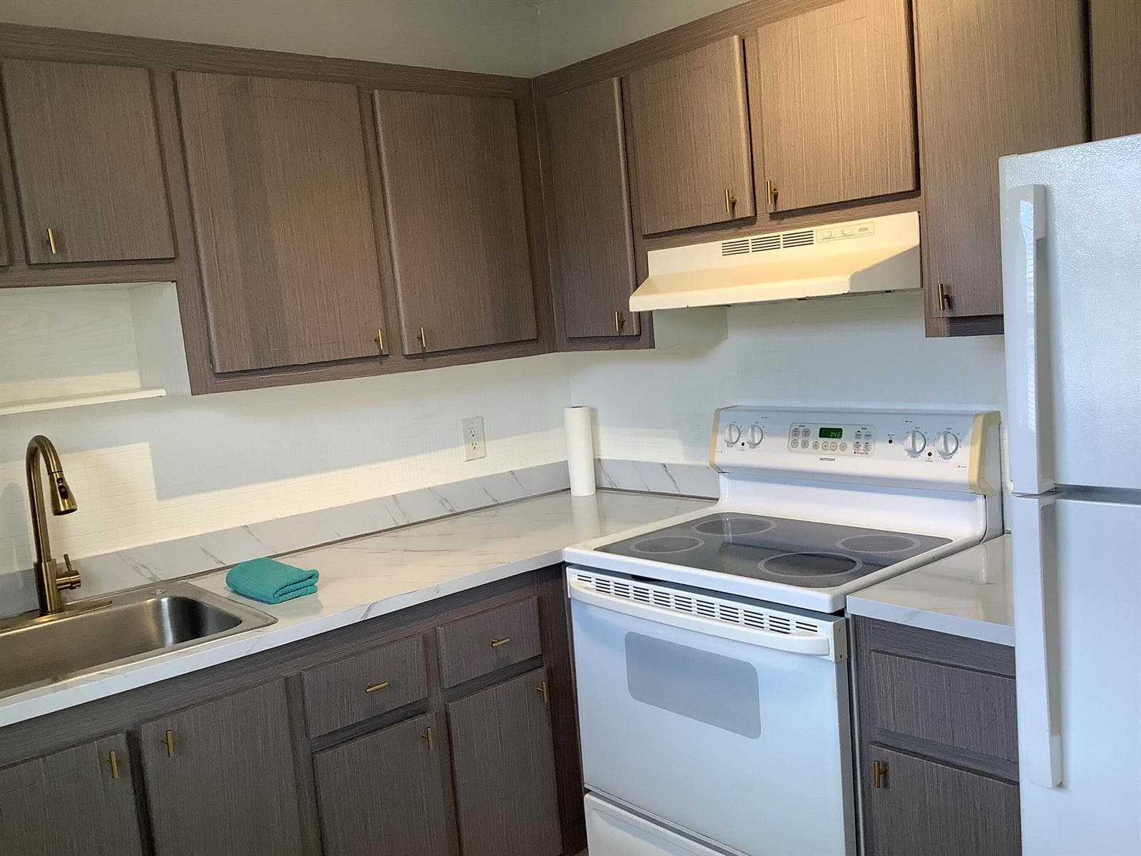 189 Saxony # 189, Delray Beach, FL 33446 photo 2