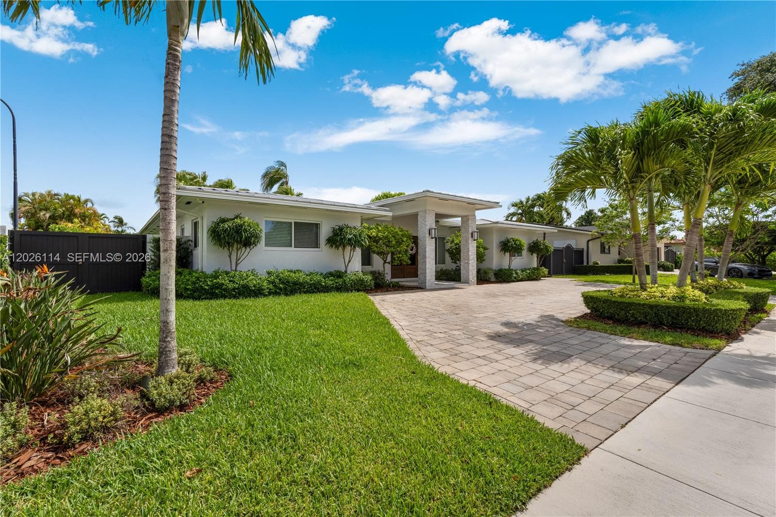 9641 SW 66th St, Miami, FL 33173 photo 2
